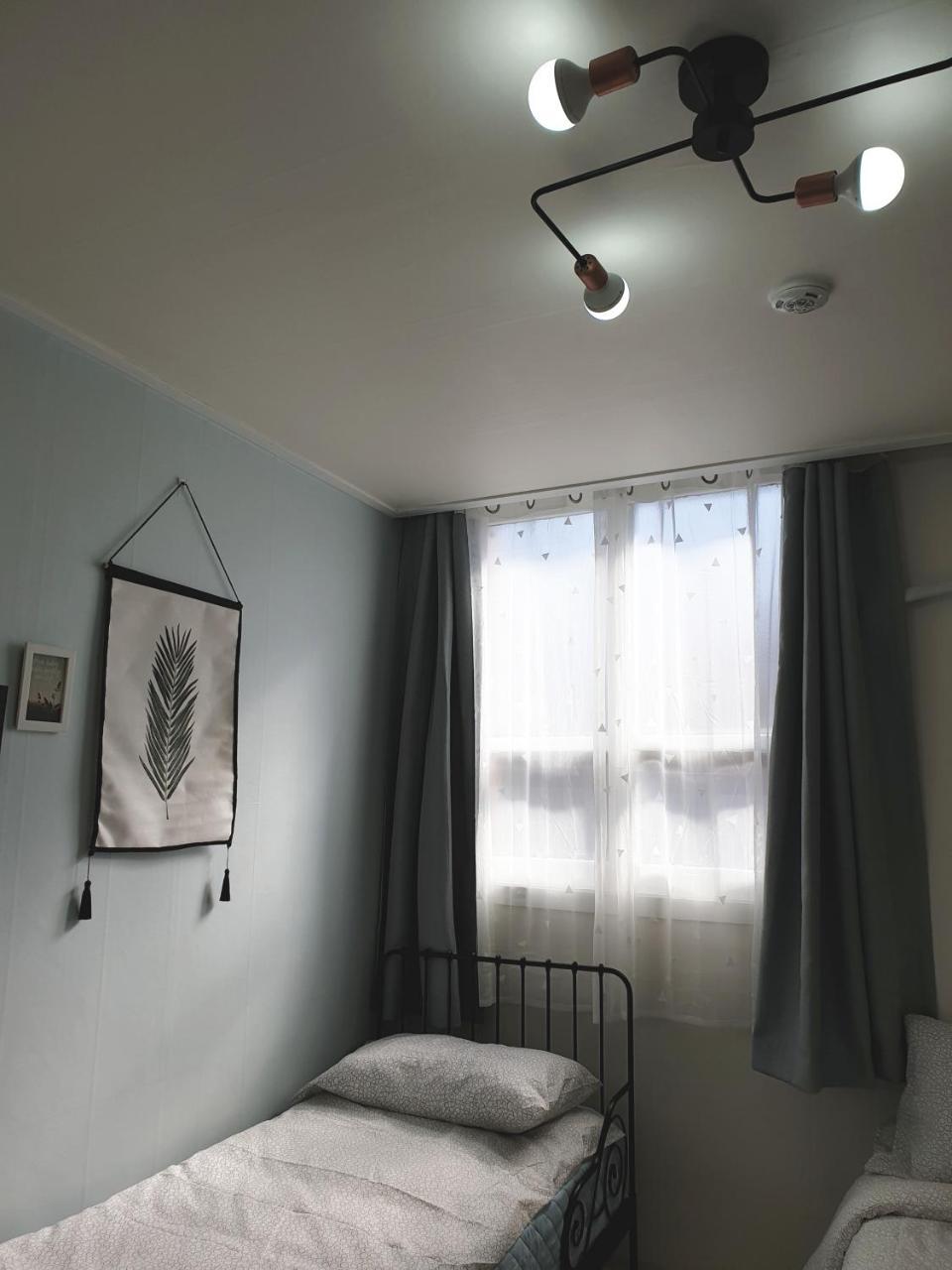 Y.Road 135 Hotel Seoel Buitenkant foto